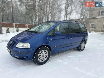 Авто Volkswagen Sharan 2002 № 8390214