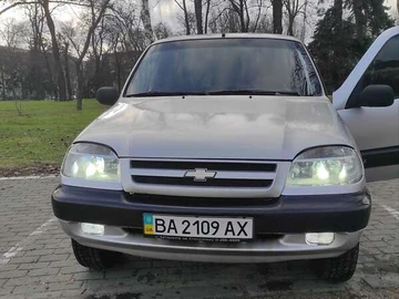 Авто Chevrolet Niva 2007 № 8390440