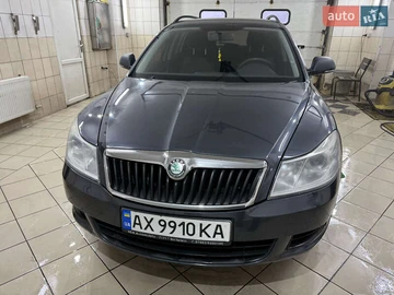 Авто Skoda Octavia 2010 № 8390667