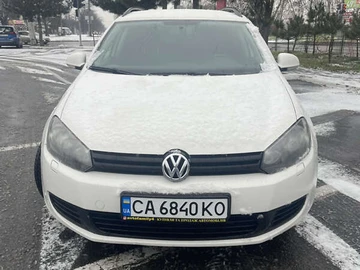 Авто Volkswagen Golf 2010 № 8390676