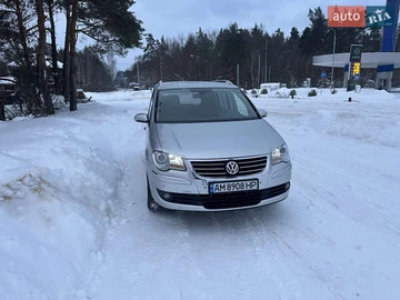 Авто Volkswagen Touran 2008 № 8390759
