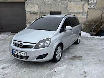 Авто Opel Zafira 2011 № 8390763