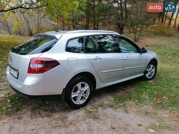 Авто Renault Laguna 2011 № 8390769