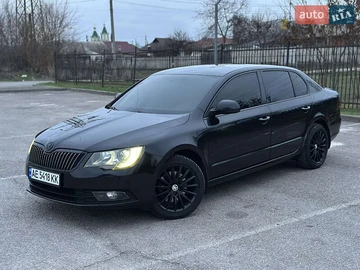 Авто Skoda Superb 2013 № 8391034