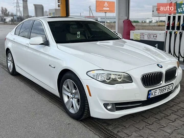 Авто BMW 5 Series 2012 № 8391112