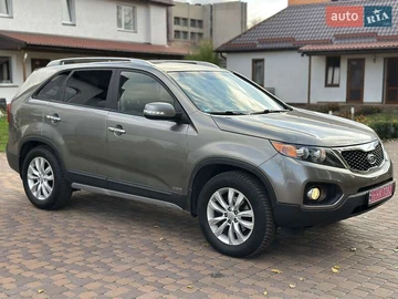 Авто KIA Sorento 2010 № 8391124