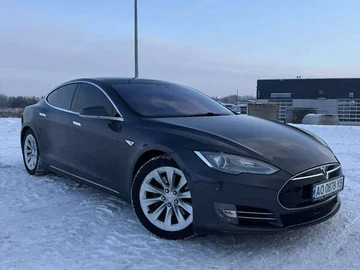 Авто Tesla Model S 2015 № 8391162