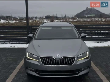 Авто Skoda Superb 2016 № 8391165