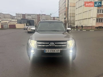 Авто Mitsubishi Pajero Wagon 2011 № 8391476