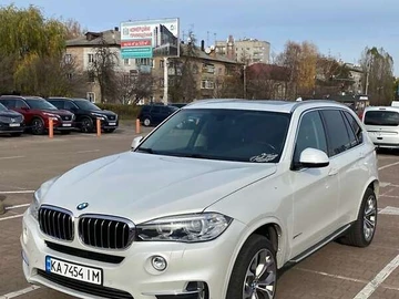 Авто BMW X5 2015 № 8391616