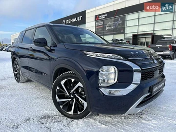 Авто Mitsubishi Outlander 2023 № 8391626