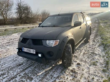 Авто Mitsubishi L 200 2007 № 8391825