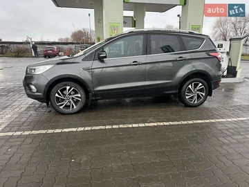 Авто Ford Kuga 2019 № 8391952