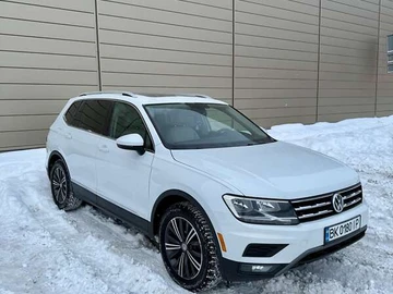 Авто Volkswagen Tiguan 2017 № 8391957