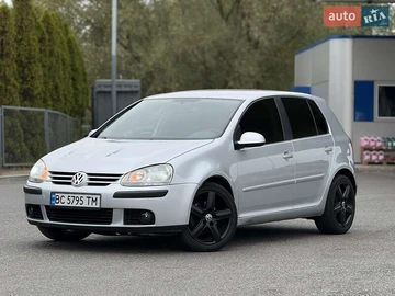 Авто Volkswagen Golf 2005 № 8392164