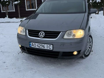 Авто Volkswagen Touran 2003 № 8392180