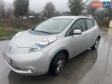 Авто Nissan Leaf 2011 № 8392345