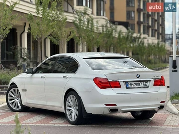 Авто BMW 7 Series 2011 № 8392360