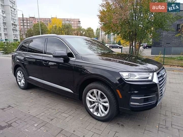 Авто Audi Q7 2018 № 8392372