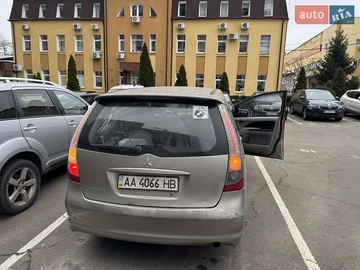Авто Mitsubishi Grandis 2006 № 8392738