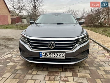 Авто Volkswagen Passat 2019 № 8393307