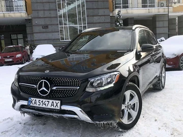 Авто Mercedes Glc-Class 2018 № 8393328