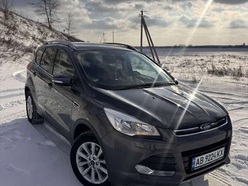 Авто Ford Kuga 2015 № 8393612