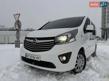 Авто Opel Vivaro 2015 № 8393628
