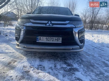 Авто Mitsubishi Outlander 2015 № 8393631