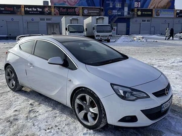 Авто Opel Astra Gtc 2013 № 8393954