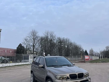 Авто BMW X5 2004 № 8394130