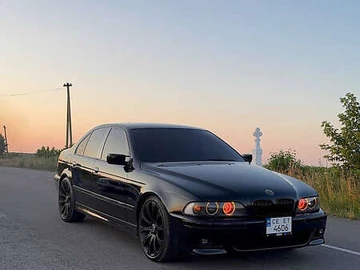 Авто BMW 5 Series 2000 № 8394448