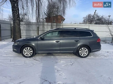 Авто Volkswagen Passat 2011 № 8394451