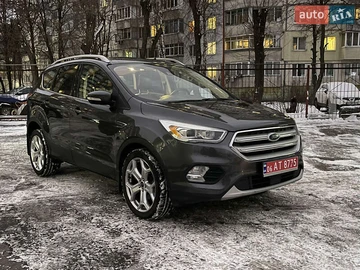 Авто Ford Escape 2017 № 8394539