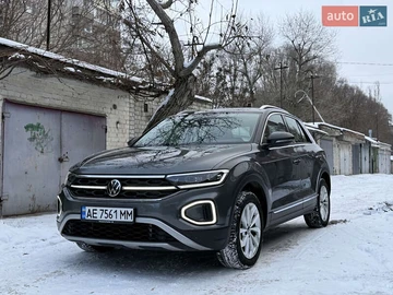Авто Volkswagen T-Roc 2024 № 8394678