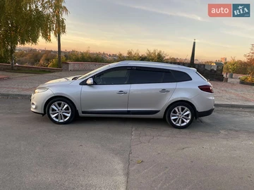Авто Renault Megane 2009 № 8394984
