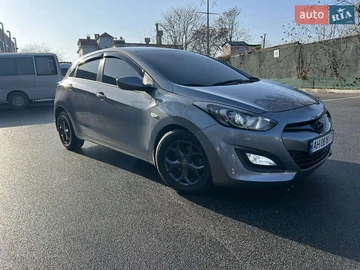 Авто Hyundai I30 2013 № 8394988