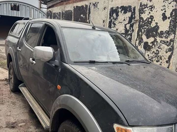 Авто Mitsubishi L 200 2008 № 8395157