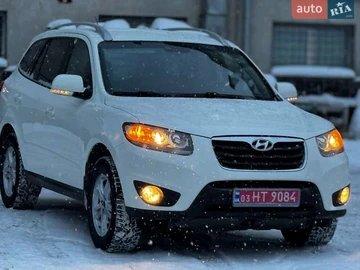 Авто Hyundai Santa Fe 2010 № 8395208