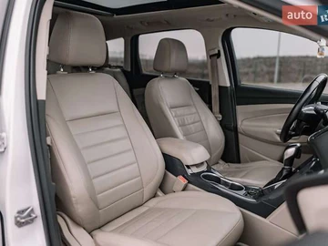 Авто Ford Escape 2013 № 8395213