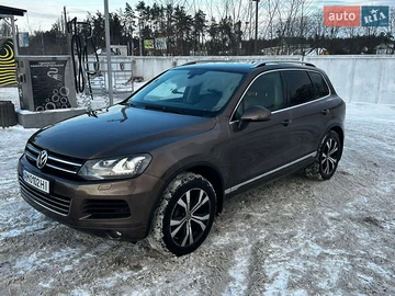 Авто Volkswagen Touareg 2012 № 8395344