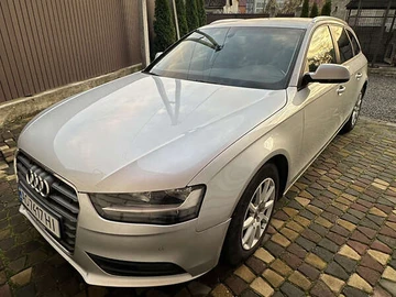 Авто Audi A4 2012 № 8395599