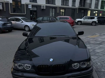 Авто BMW 5 Series 2002 № 8395852