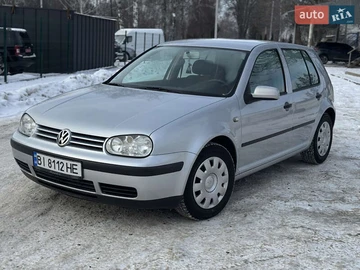 Авто Volkswagen Golf 2002 № 8396021