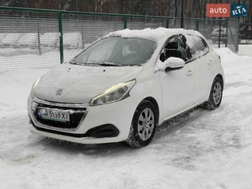 Авто Peugeot 208 2019 № 8396145