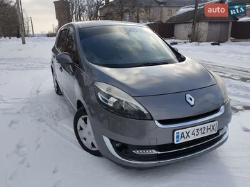 Авто Renault Grand Scenic 2013 № 8396781