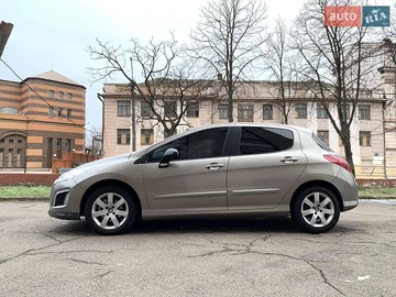 Авто Peugeot 308 2011 № 8397515