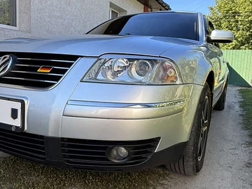 Авто Volkswagen Passat 2004 № 8397518