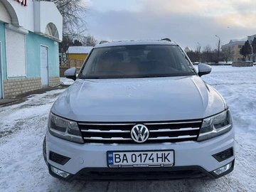 Авто Volkswagen Tiguan 2018 № 8397809
