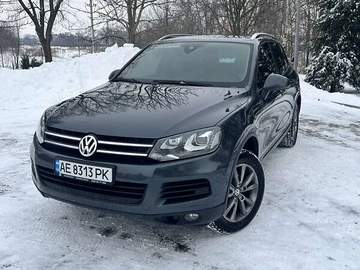 Авто Volkswagen Touareg 2012 № 8398378